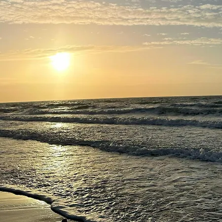 Ostseeperle - 5-sterne-ferienwohnung Fuer Den Perfekten Wellnessurlaub Mit Blick Auf Den Bodden
