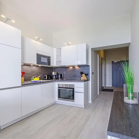 Ostseeperle - 5-sterne-ferienwohnung Fuer Den Perfekten Wellnessurlaub Mit Blick Auf Den Bodden Appartement